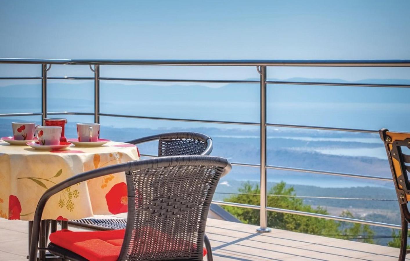 Apartment Jasna With Breathtaking Sea View, Terrace And Free Parking Apartment Hreljin